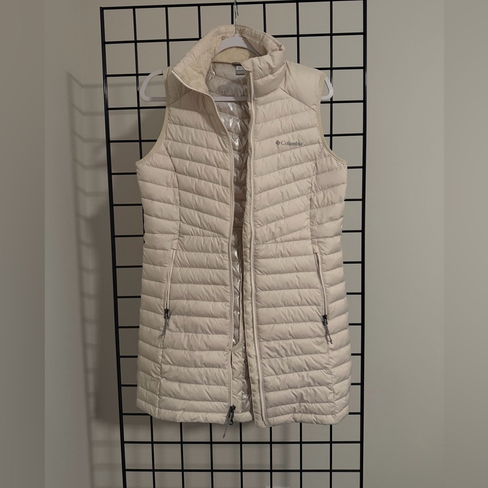 Columbia Women's Beige Quilted Vest